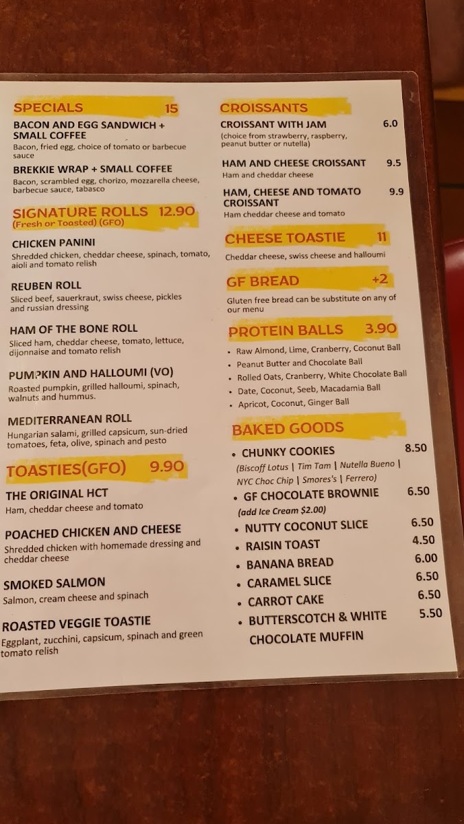 Four Birds menu board