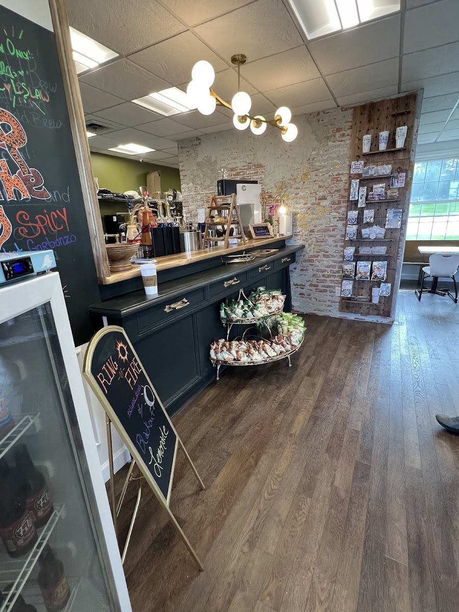 Lala’s Roast & Bistro