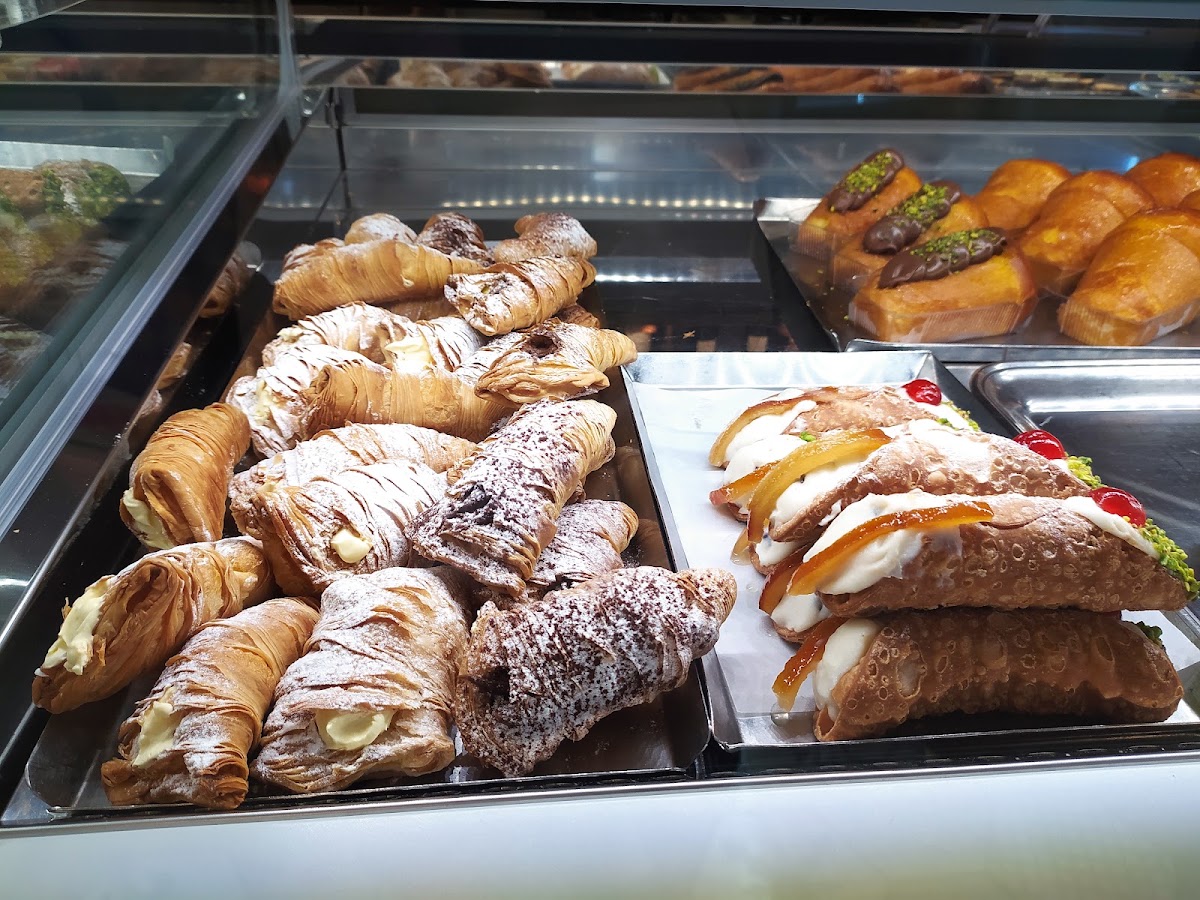 Barra's café