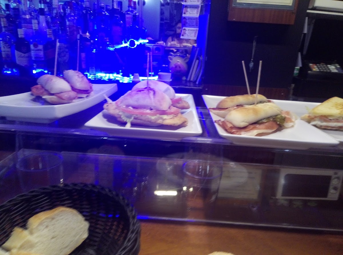 Bar Itzala