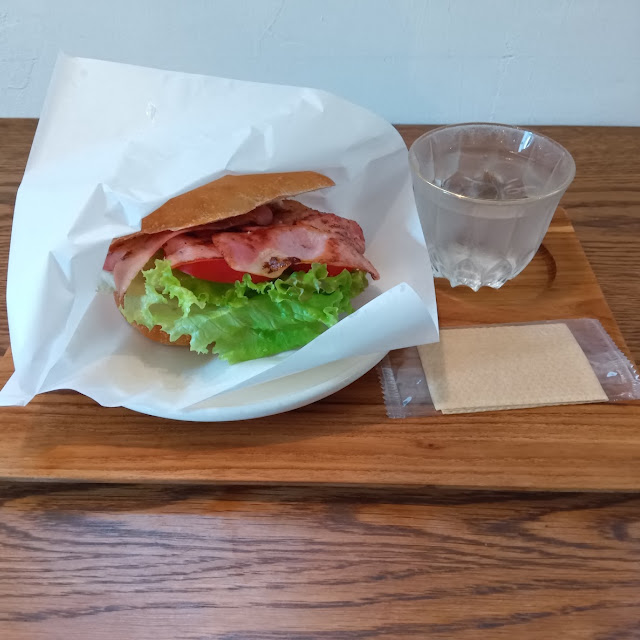 フォカッチャサンドblt