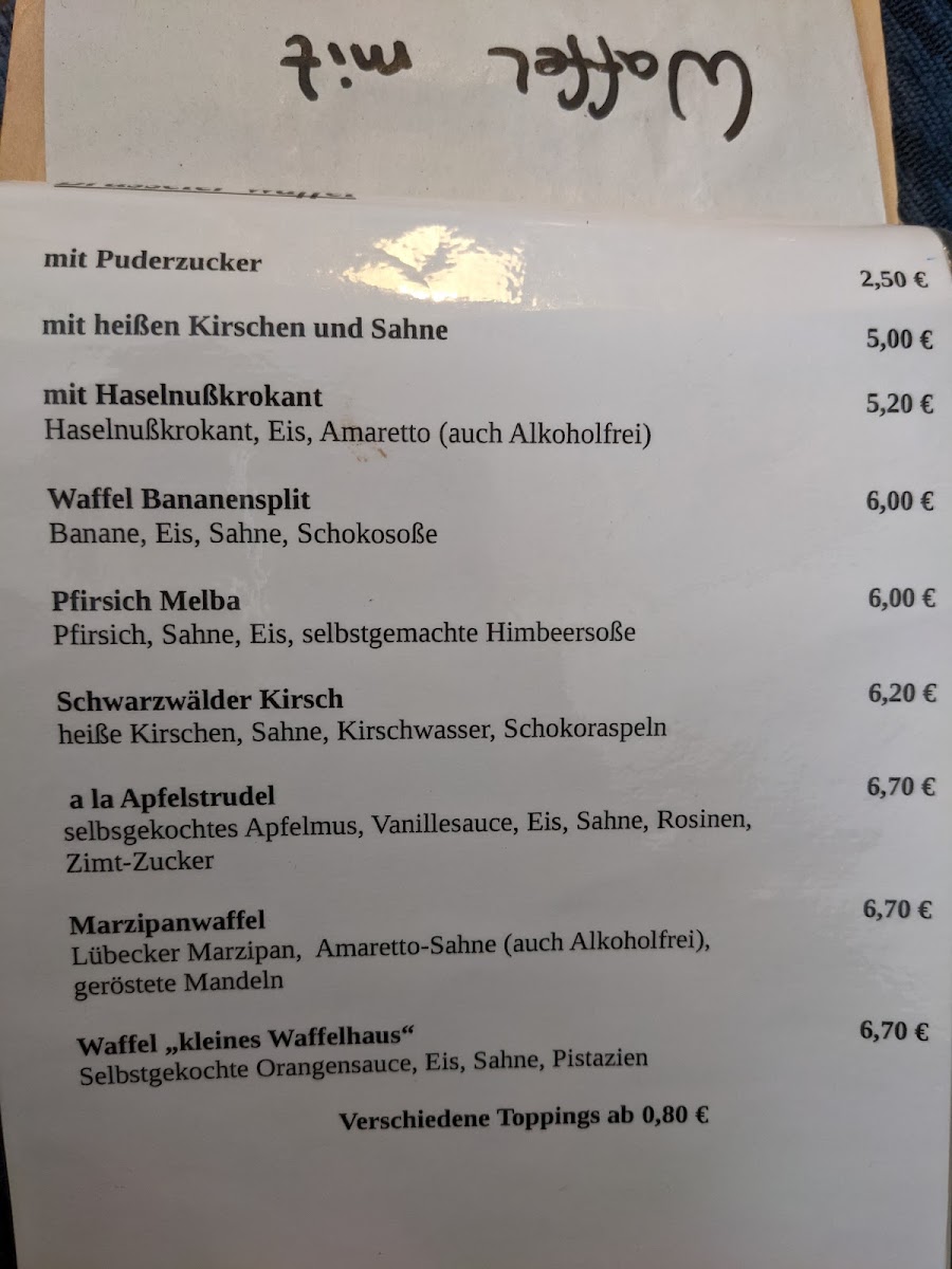 Kleines Waffelhaus menu board