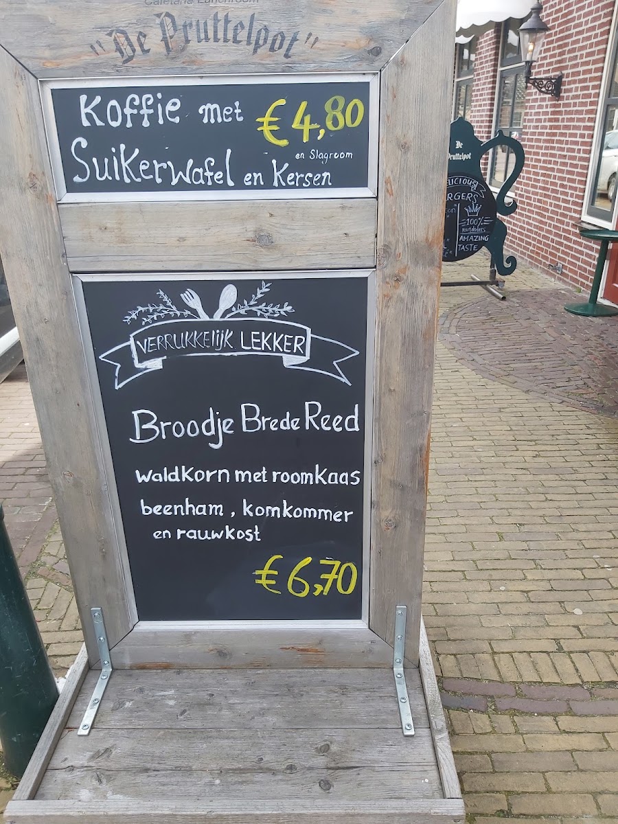 Cafetaria Lunchroom de Pruttelpot menu board