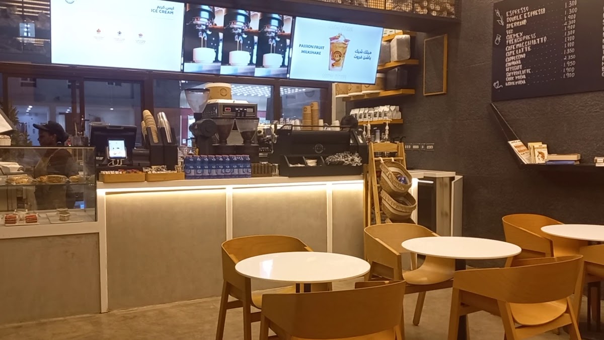 PURESSO Cafe بيوريسو كافيه menu board