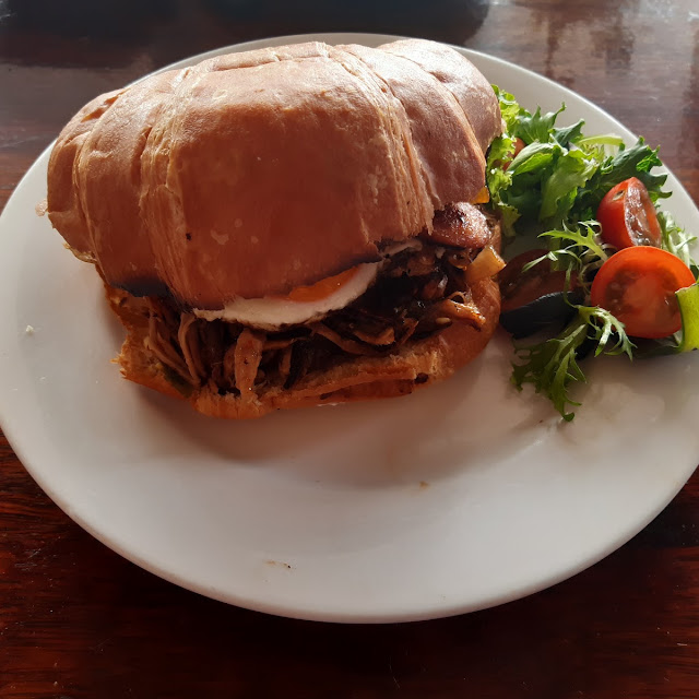 Pulled Pork Burger