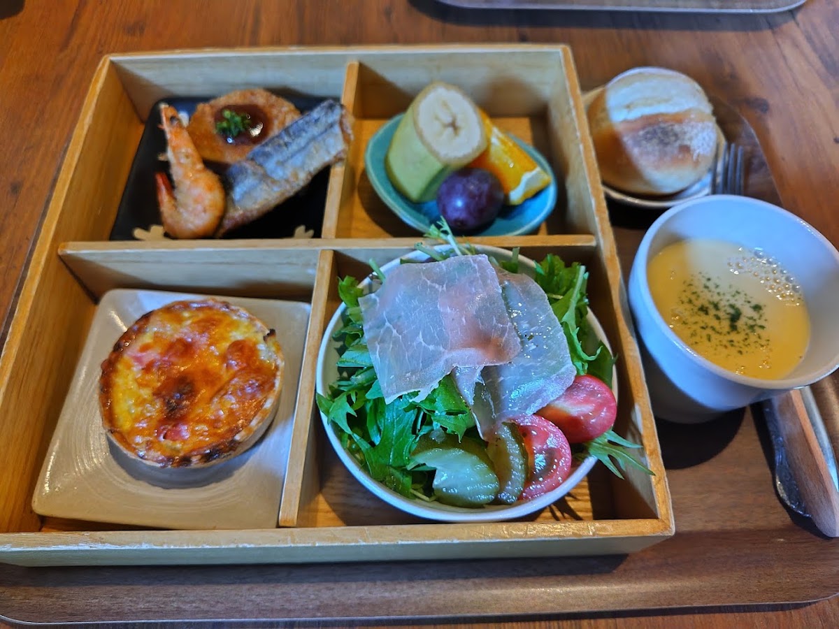 Niwa Cafe KULA