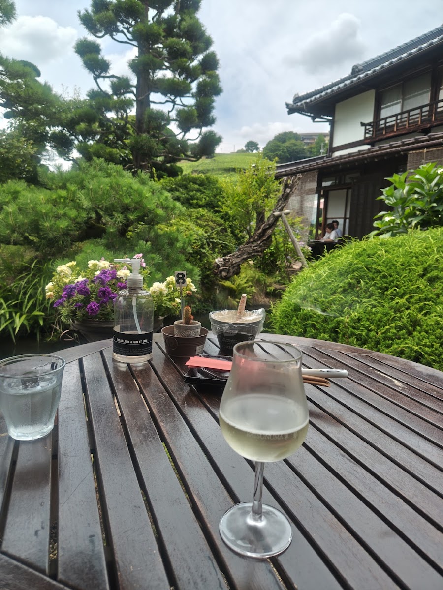 Katsunuma 縁側茶房