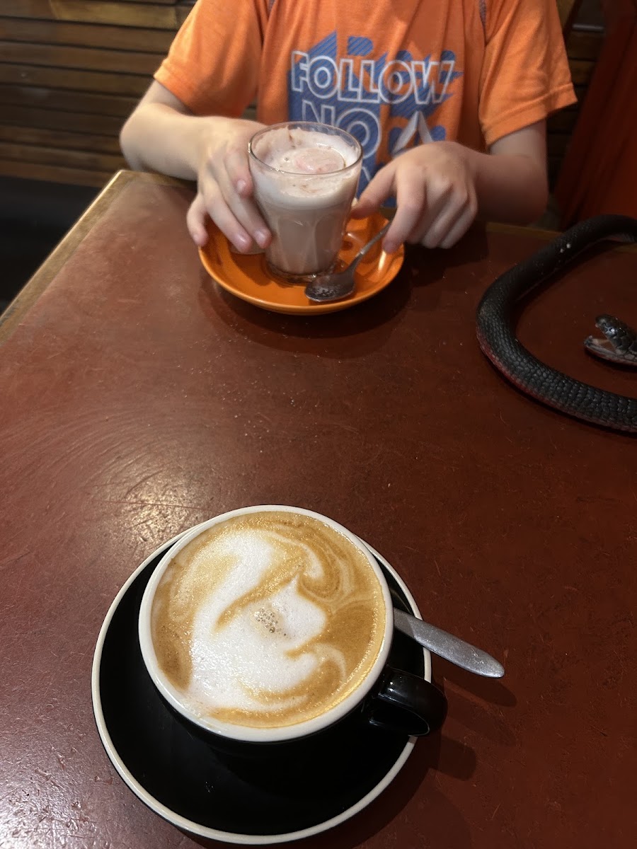 Cafe Bruce