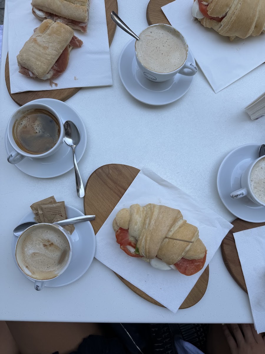 Insomnia Cafè