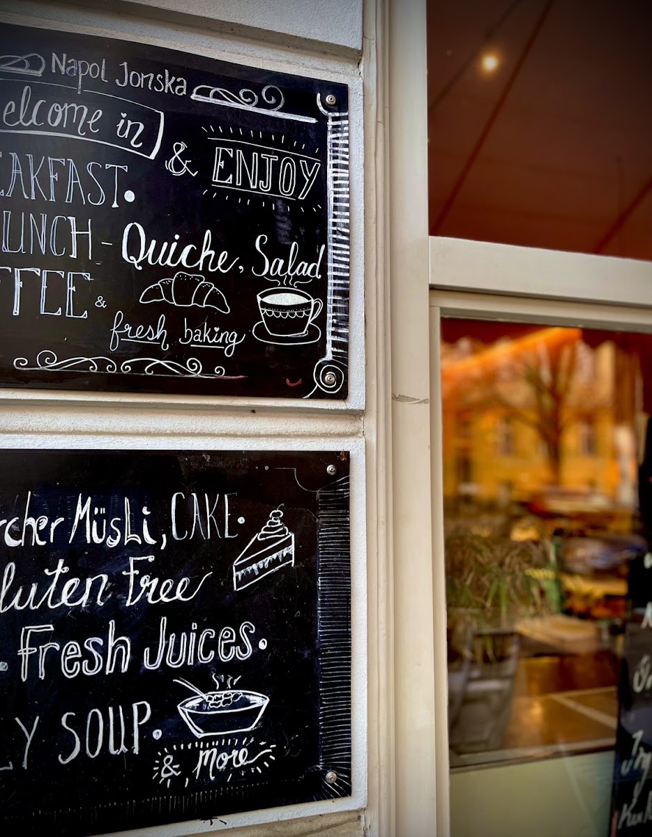 Napoljonska – Café & Brunch menu board