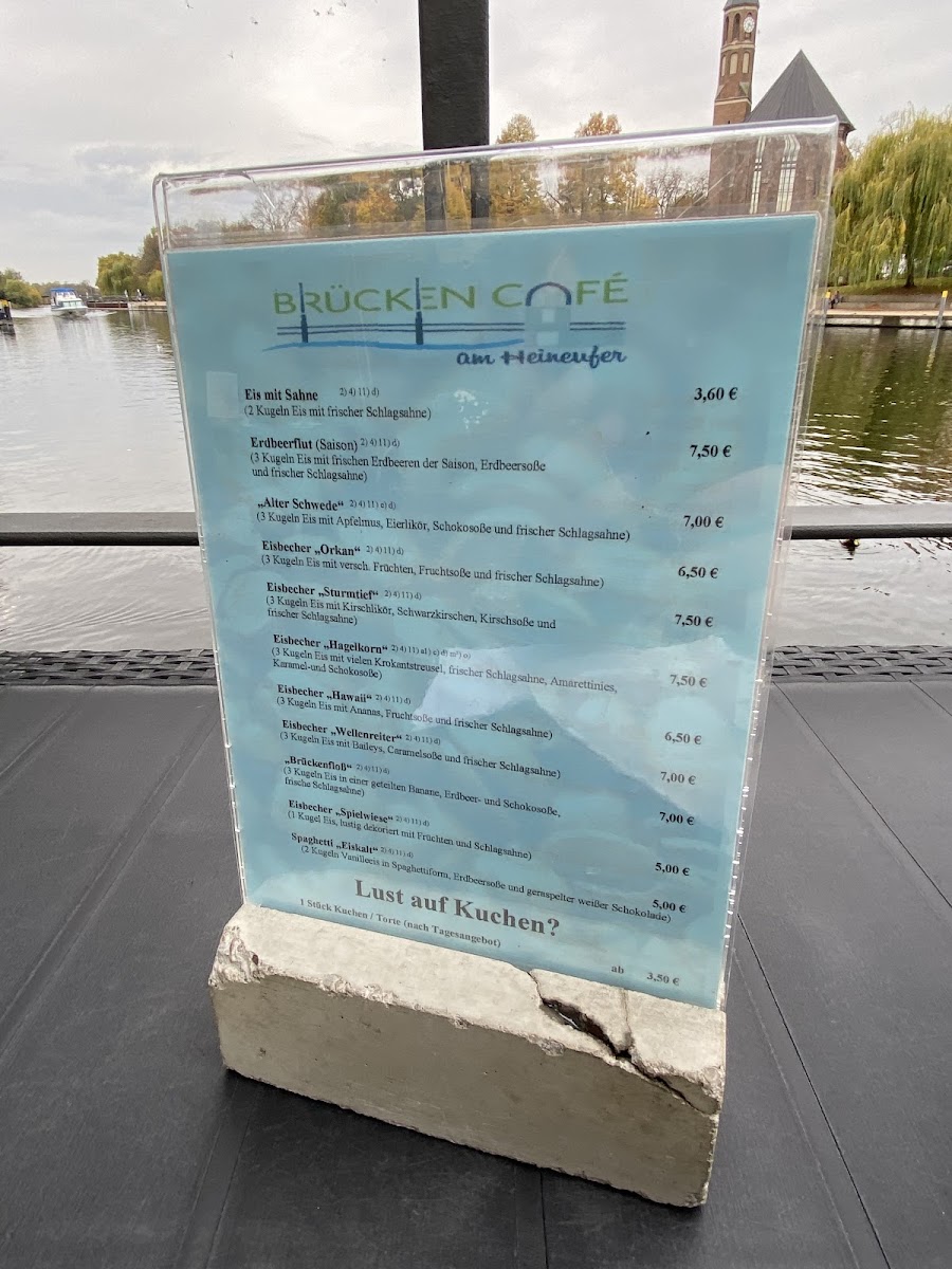 Brückencafé am Heineufer menu board