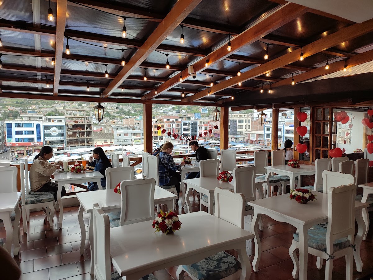 QUINDE BISTRO