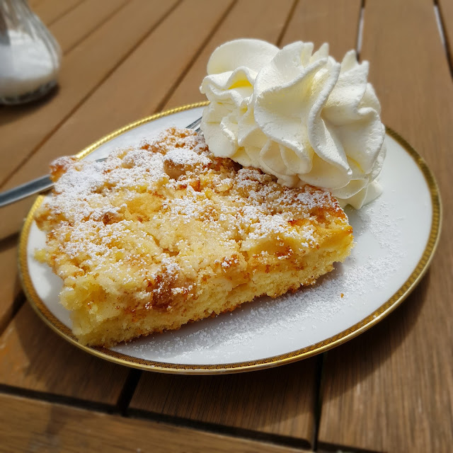 Apfel-streuselkuchen