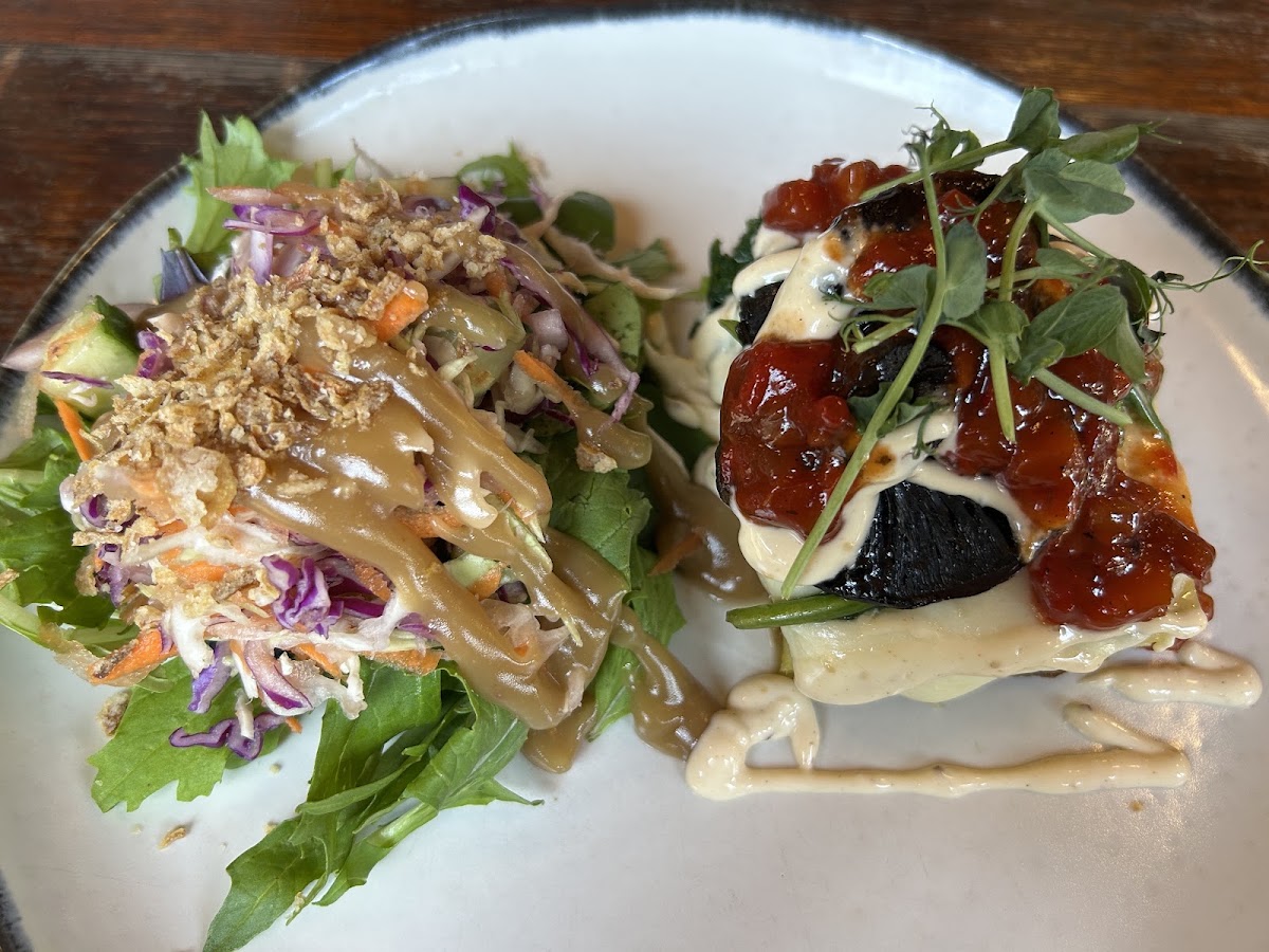 Harlau House Cafe (formerly The Stables)