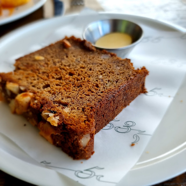 Housemade Banana & Macadamia Loaf