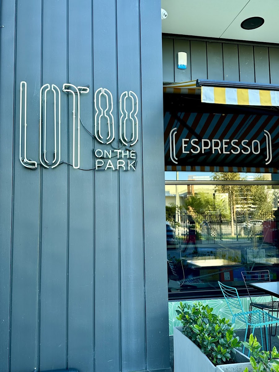 LOT 88 on the park