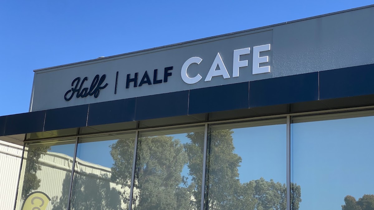 Half/Half Café