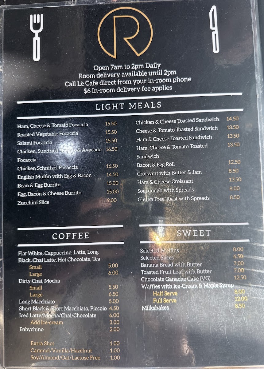 Le Cafe @ Oaks R Suites Geelong menu board