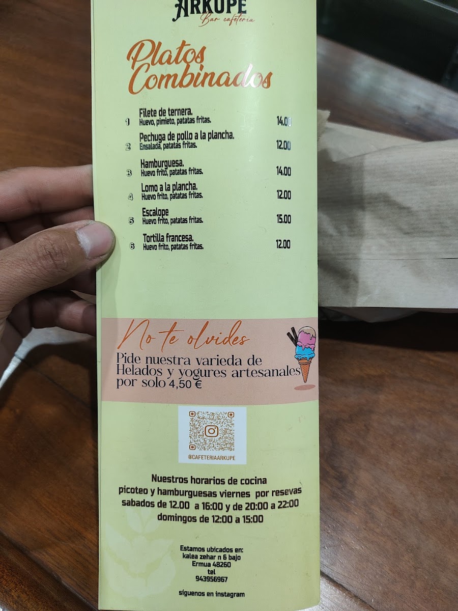 Cafeteria ARKUPE menu board