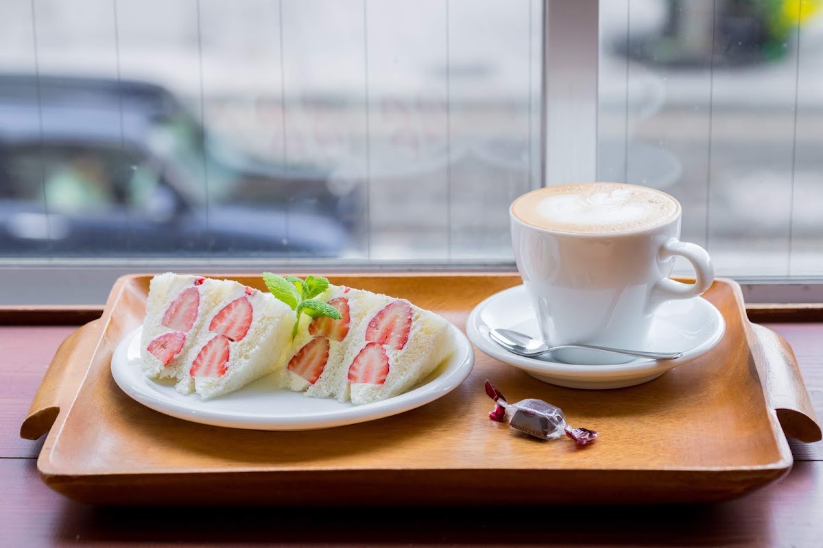 Coffee and sandwich Okamoto