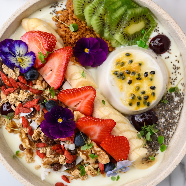 Granola Panna Cotta