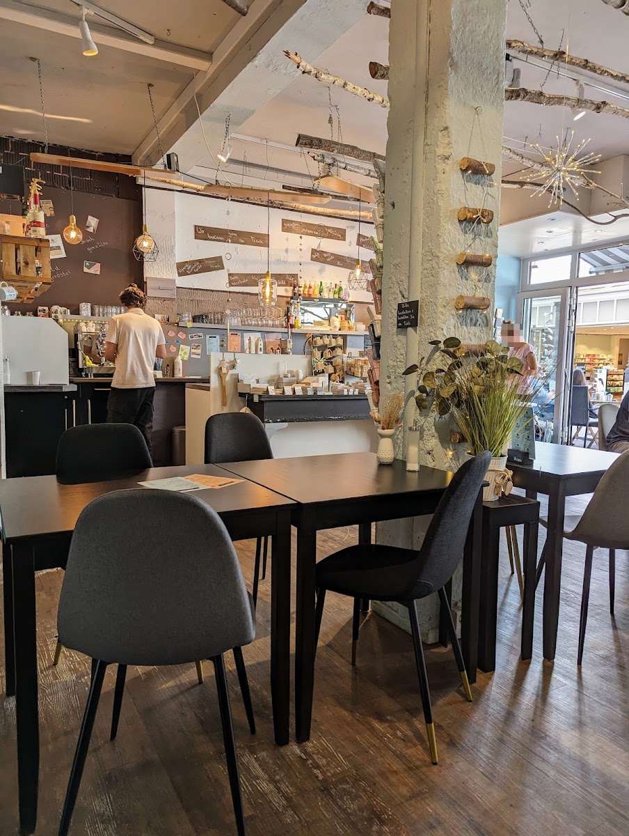 Curry das Lifestyle Café