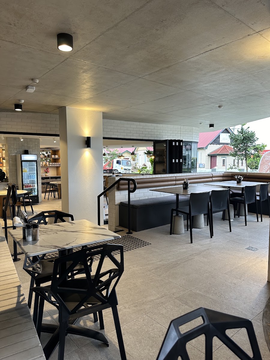 SIP Espresso & Eats