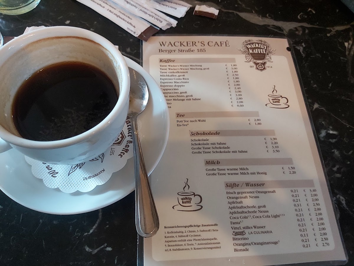 Café Wacker Berger Straße menu board