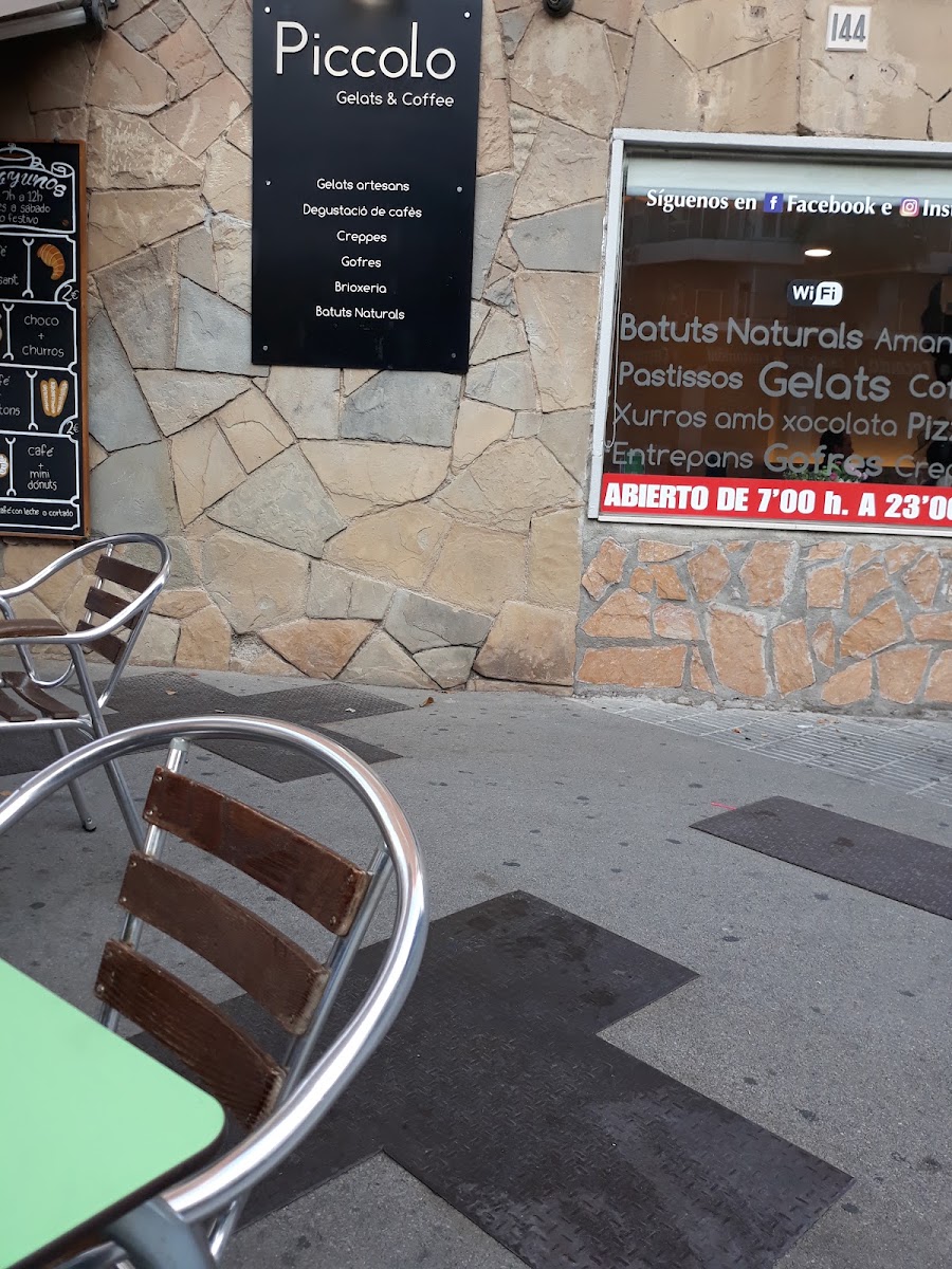 Piccolo menu board
