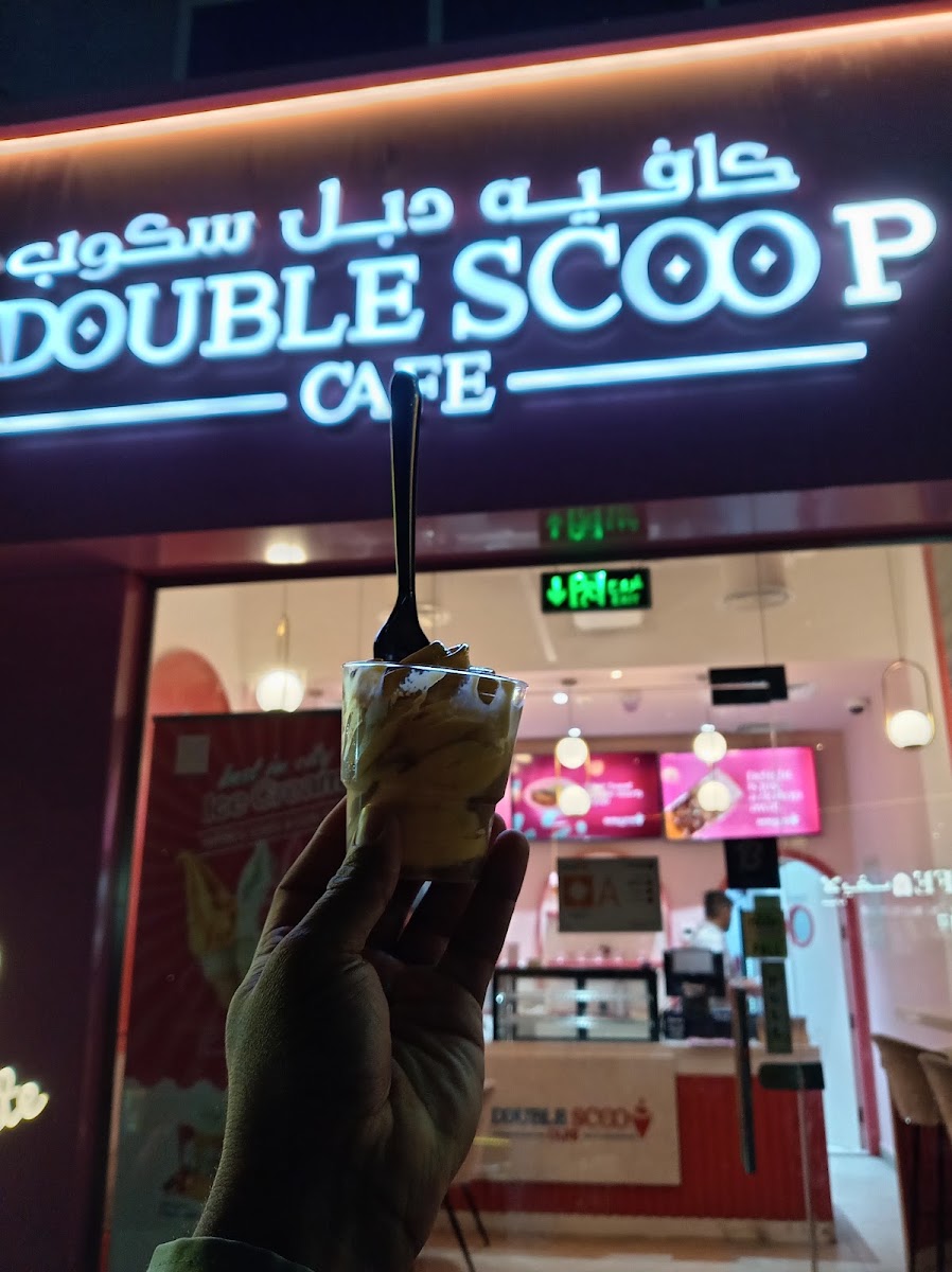 Double Scoop Cafe