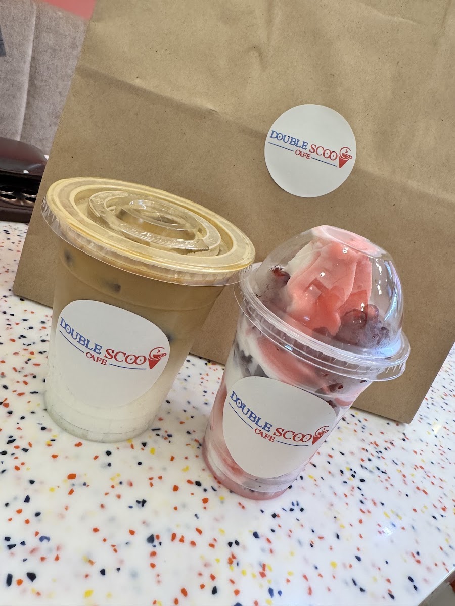 Double Scoop Cafe