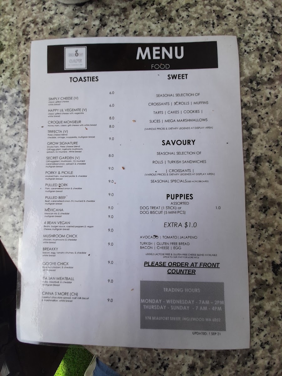 GROW CAFE menu board