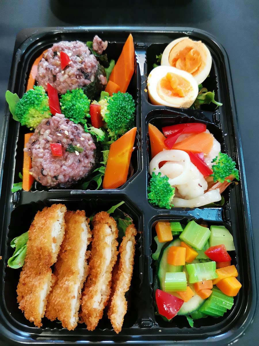 Lunch Hour Cafe