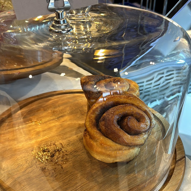 Cinnamon Roll