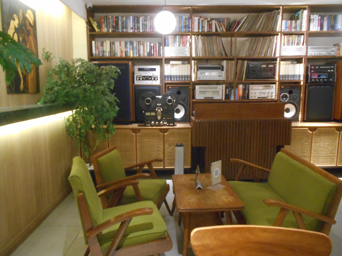 Ruma Coffeeatery Blok M
