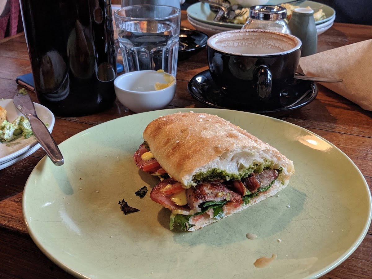 Little Buddy Cafe.