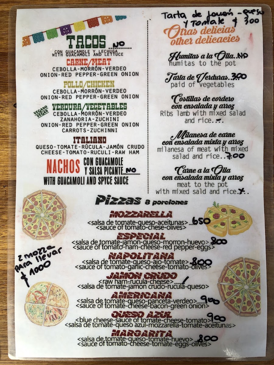 LA NIEVE CAFÉ y viandas (lunch and coffee) menu board