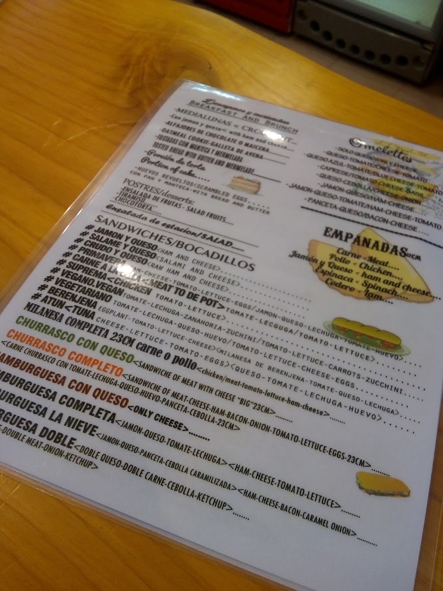 LA NIEVE CAFÉ y viandas (lunch and coffee) menu board