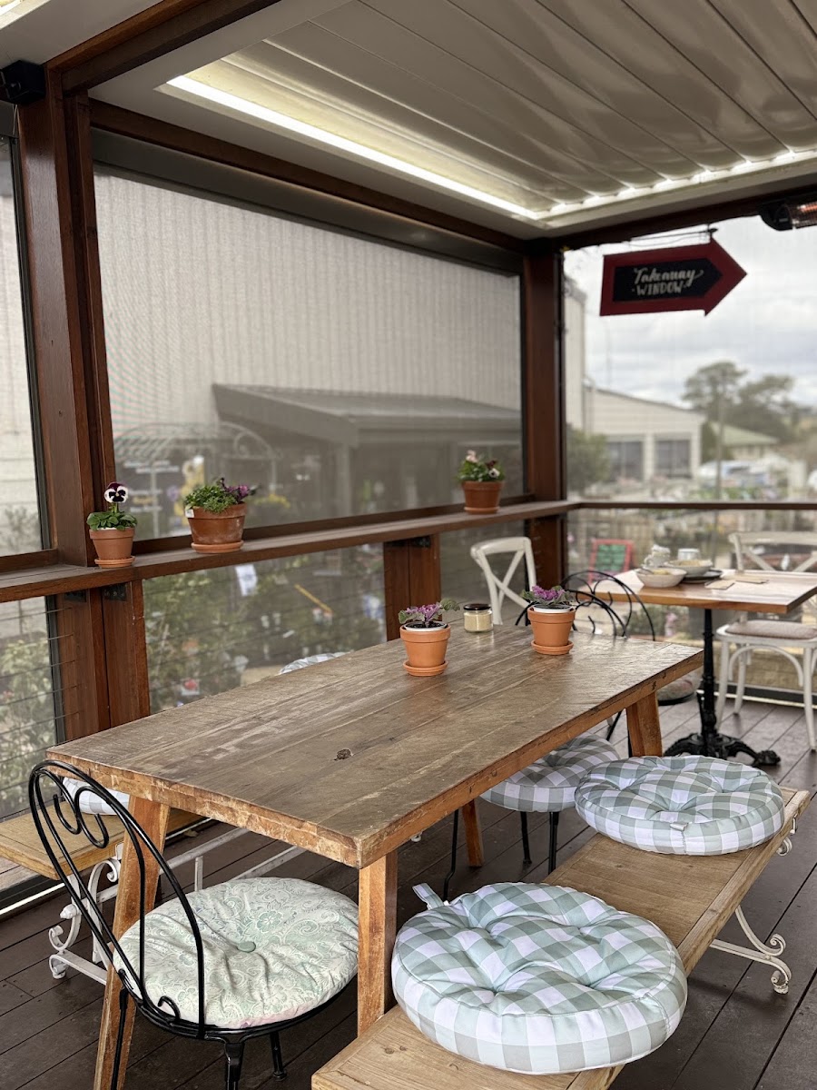 Valerie's Sunroom