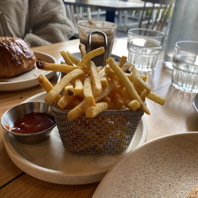 Shoestring Fries