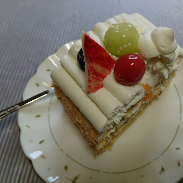 ロールケーキ ルティ