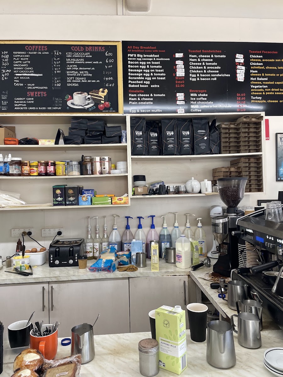 PM's Cafe
