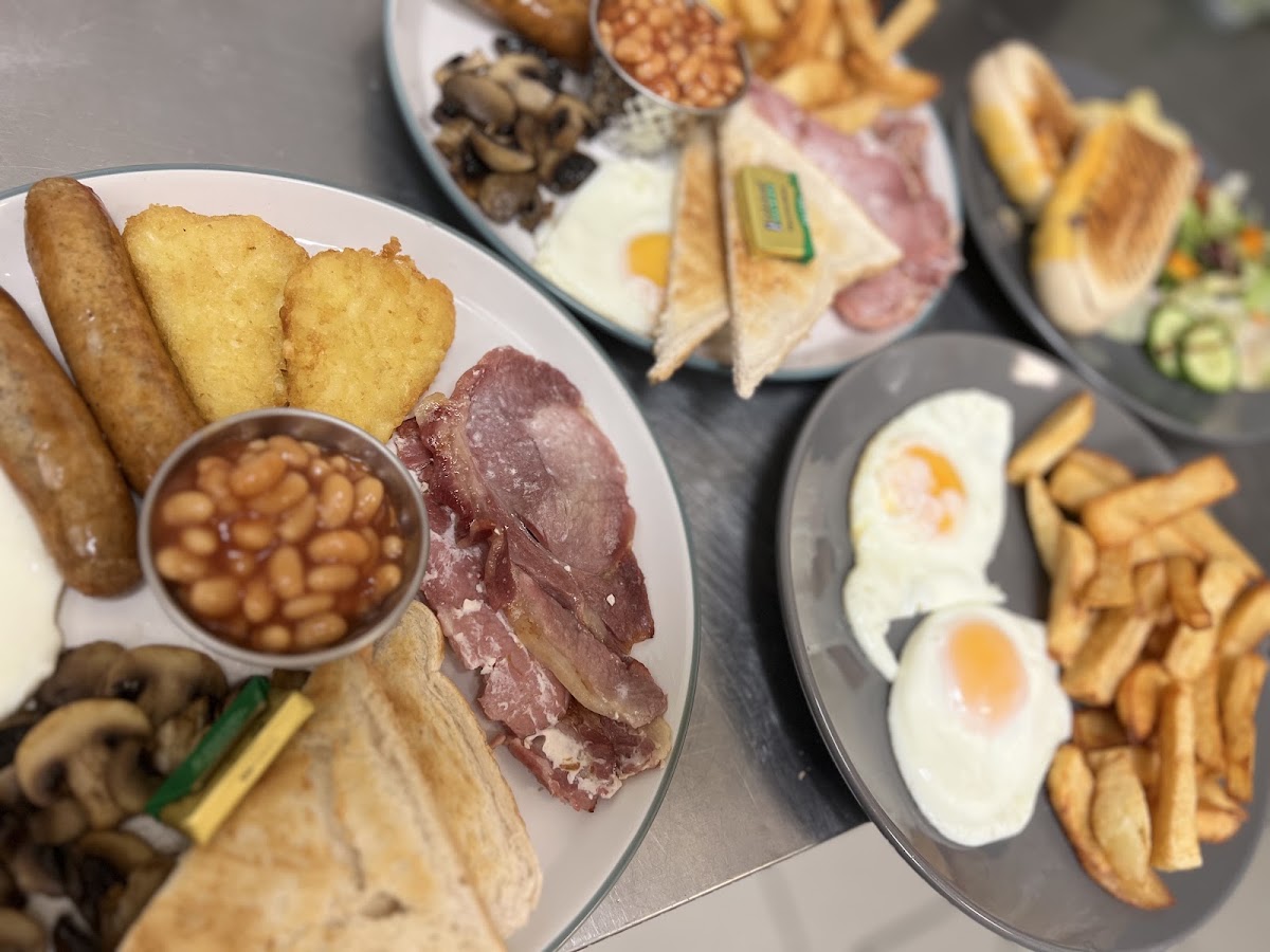Seaham Lighthouse Cafe by Poppies
