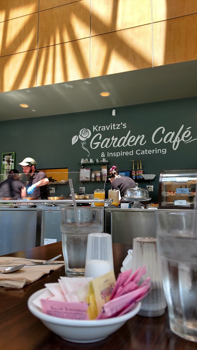 Garden Café by Kravitz