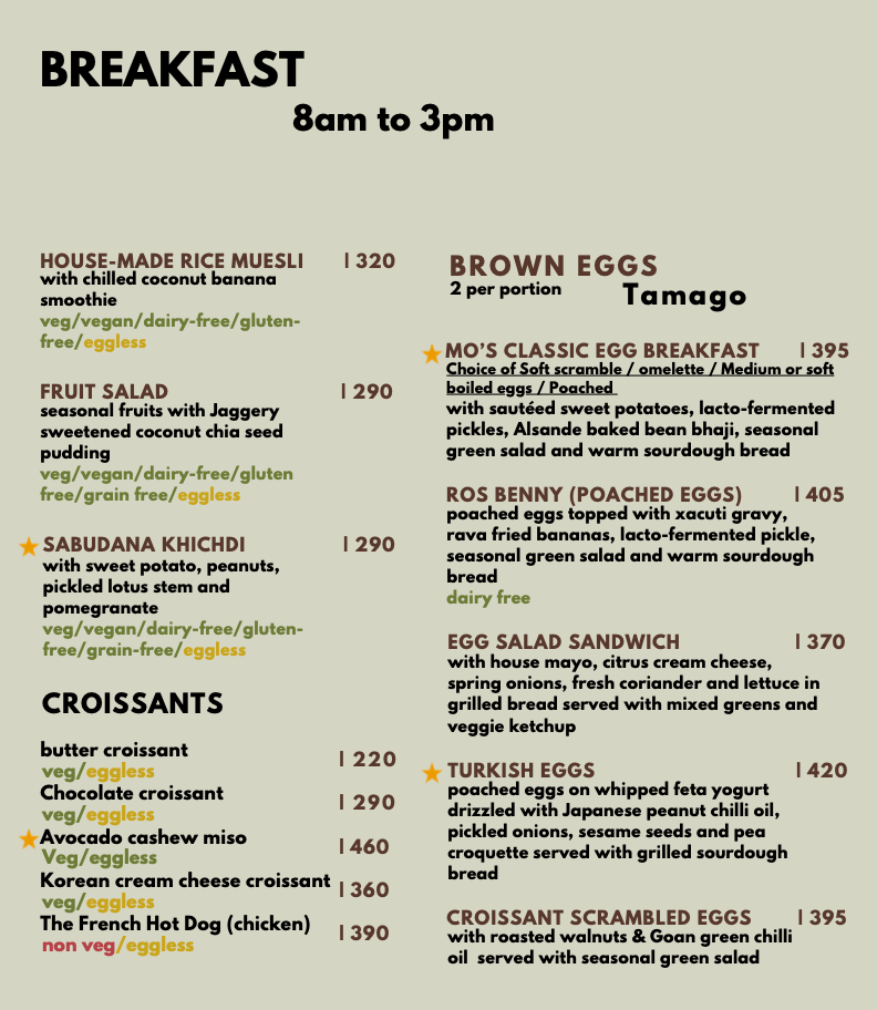 MO's Cafe & Bistro menu board