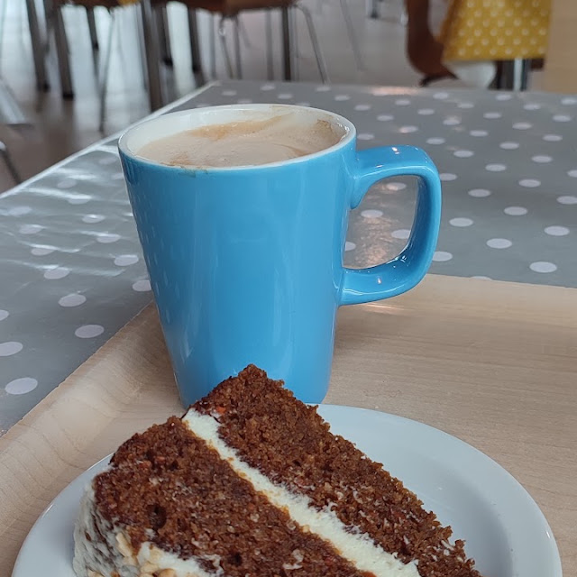 Carrot Cake & Latte