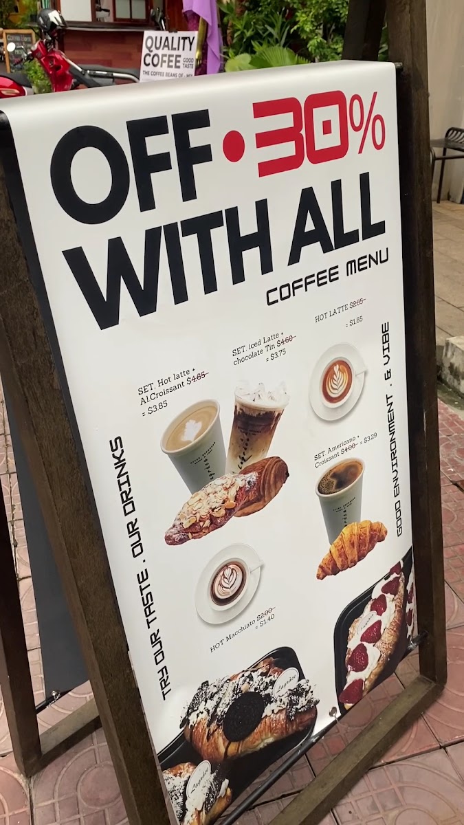 Lagràce Cafe menu board