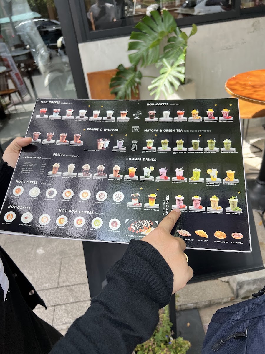 Lagràce Cafe menu board