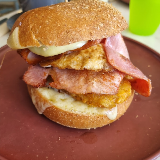 Bacon and Egg Roll