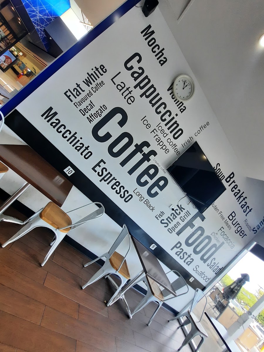Kozy Breeze menu board